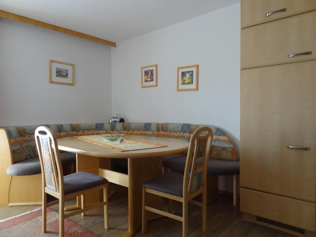 ロイタシュLandhaus Rauthアパートメント 部屋 写真